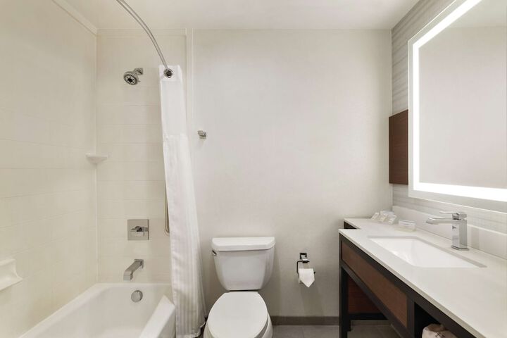 Hilton Garden Inn Oxford / Anniston