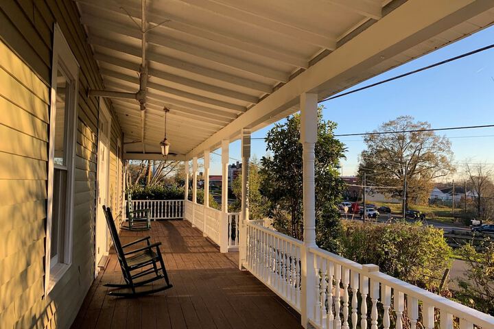 Woodbridge Inn & Tavern