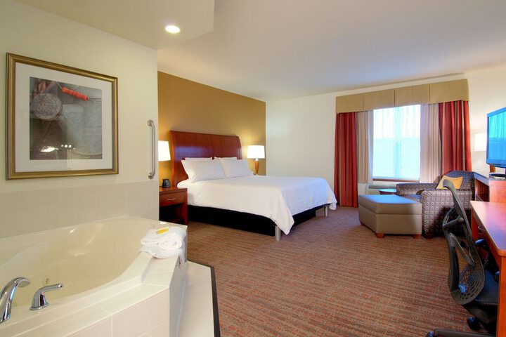 Room 46 of 94