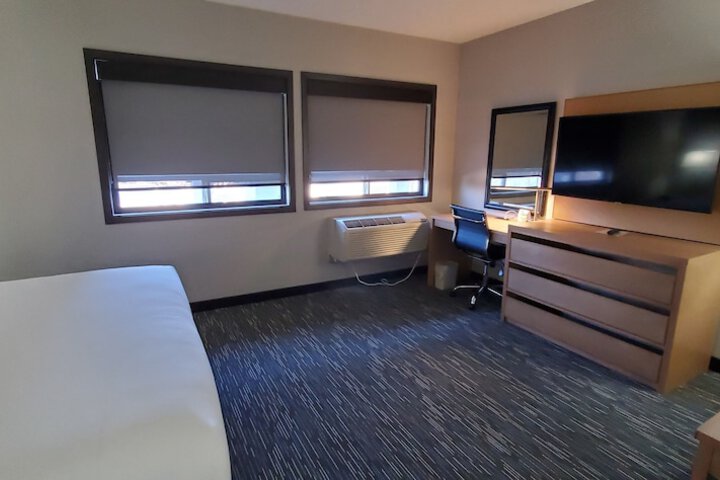 Room 67 of 88