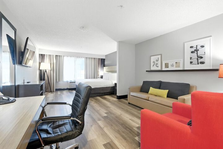 Country Inn & Suites by Radisson Merrillville, IN