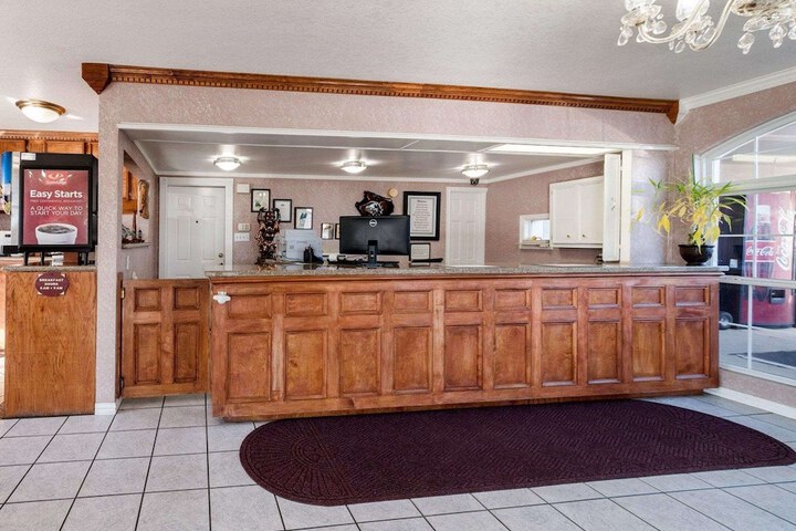 Econo Lodge Jasper