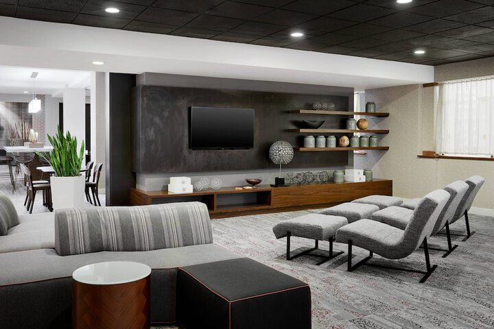 Hotel Interior 7 of 34