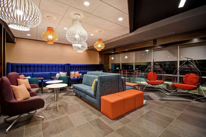 Tru by Hilton Cincinnati Airport South Florence