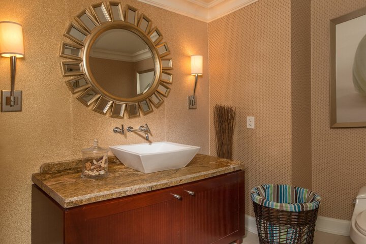 Room 20 of 71