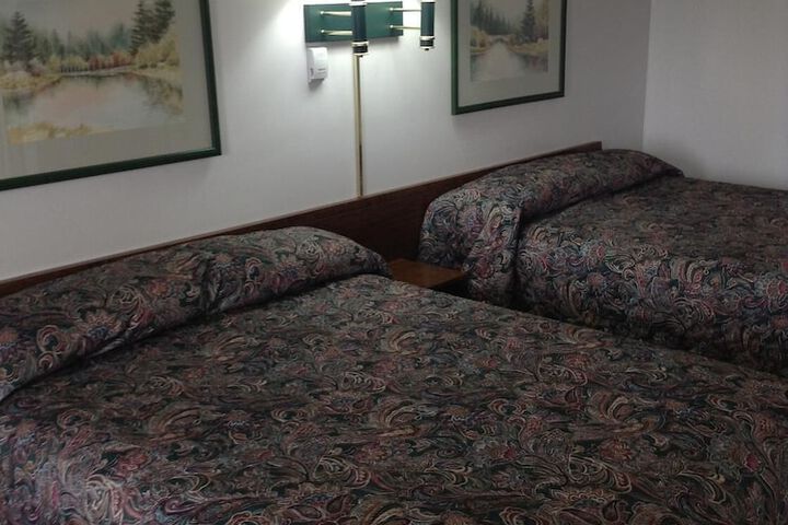 Room 26 of 47