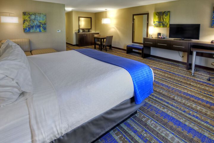Holiday Inn Hotel & Suites Tupelo North by IHG