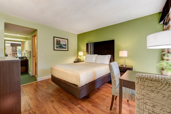 Glenstone Lodge