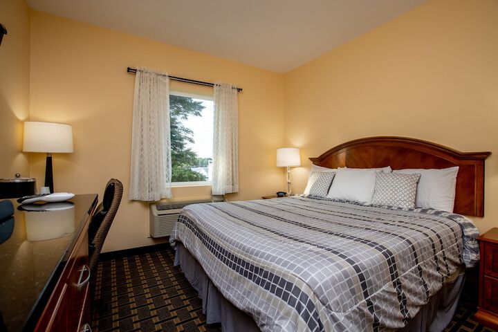 Room 8 of 29