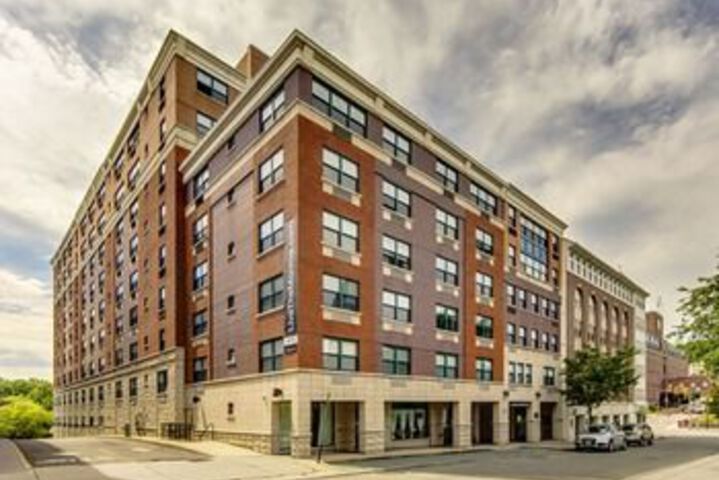 Global Luxury Suites at Monroe