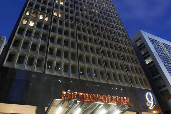 Metropolitan at the 9 Autograph Collection