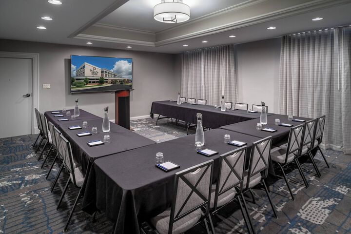 Delta Hotels by Marriott Huntington Downtown