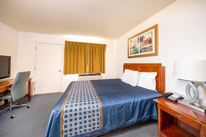 Riverview Lodge