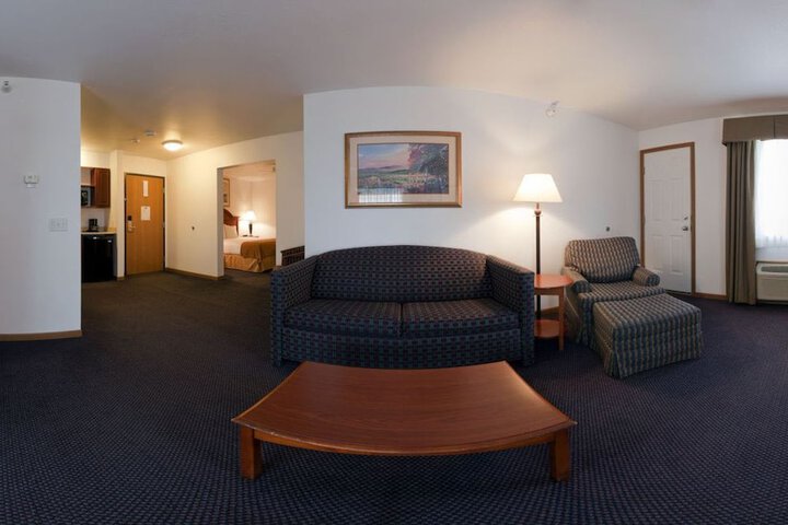 Holiday Inn Express Mackinaw City by IHG
