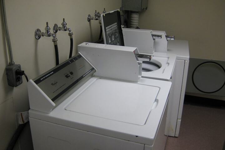 Laundry 22 of 25