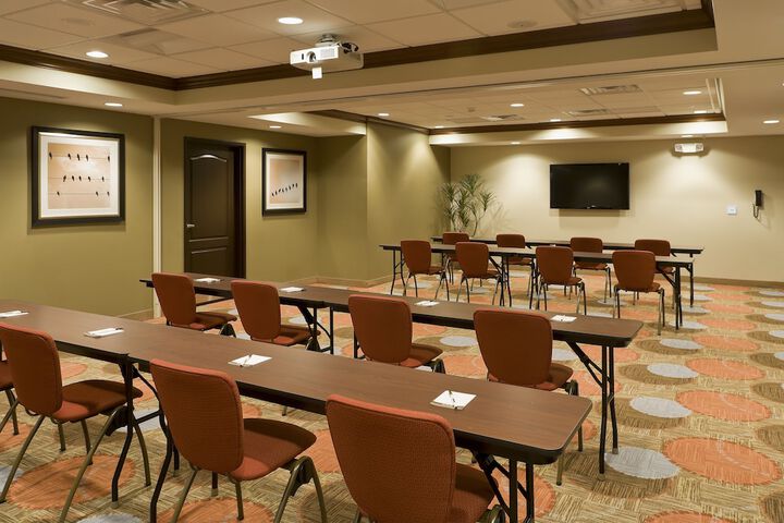 Staybridge Suites Philadelphia- Montgomeryville by IHG