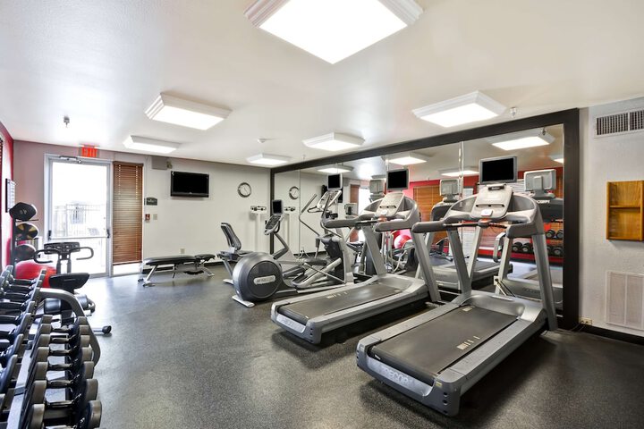 Health and Fitness 45 of 48