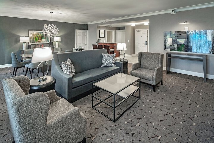 DoubleTree by Hilton Hotel Modesto