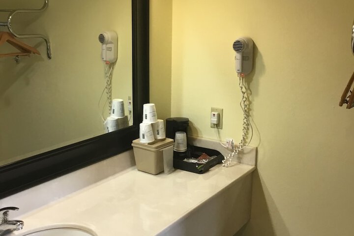 Super 8 by Wyndham Fairfield Tx