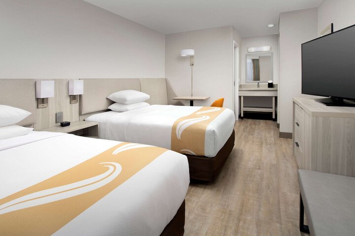 Quality Inn Atlantic Beach - Mayo Clinic Jax Area