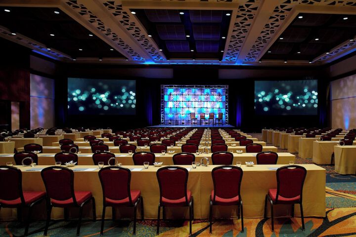 Renaissance Montgomery Hotel & Spa at the Convention Center