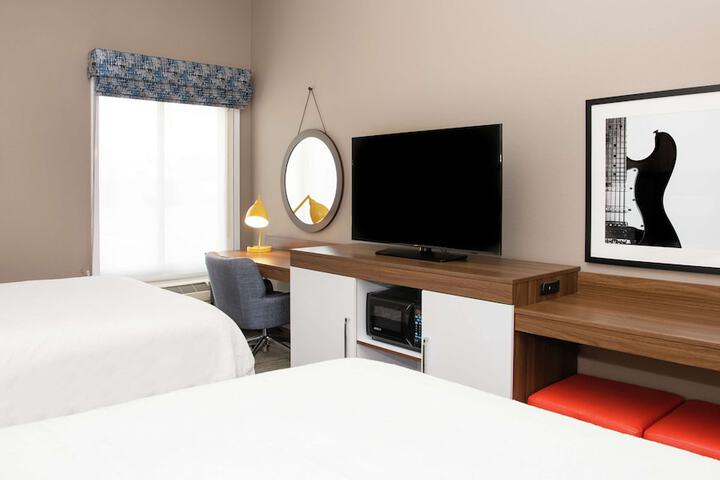 Room 35 of 52