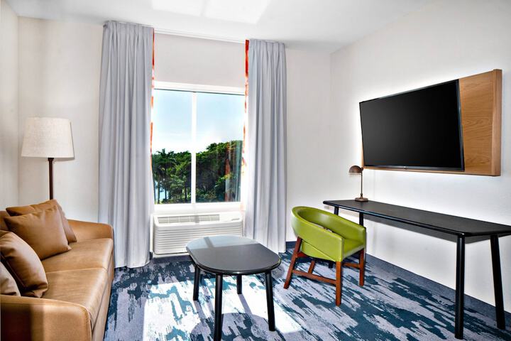 Fairfield by Marriott Inn & Suites Deerfield Beach Boca Raton