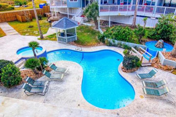 Mustang Memories 1 Br condo