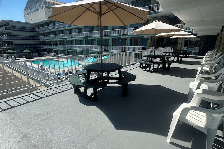 Terrace/Patio 59 of 61