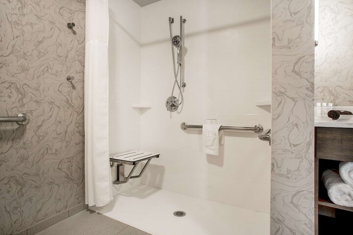 Homewood Suites by Hilton Salina Downtown