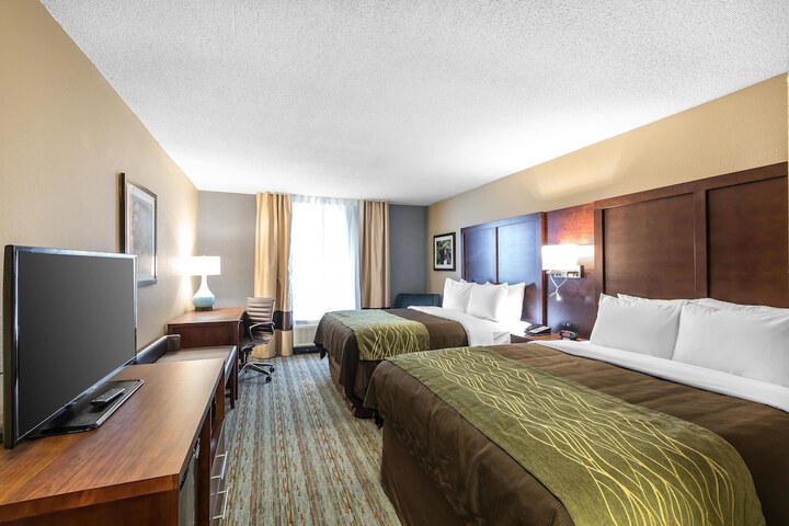 Comfort Inn Bay City - Riverfront