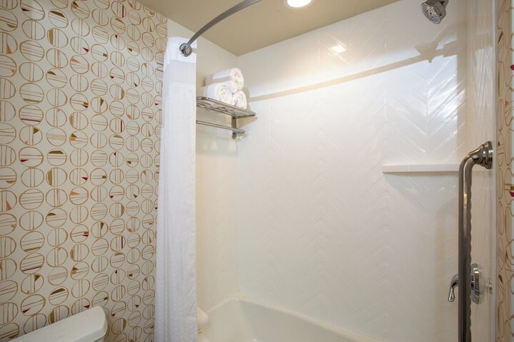 Holiday Inn Gulfport Airport by IHG