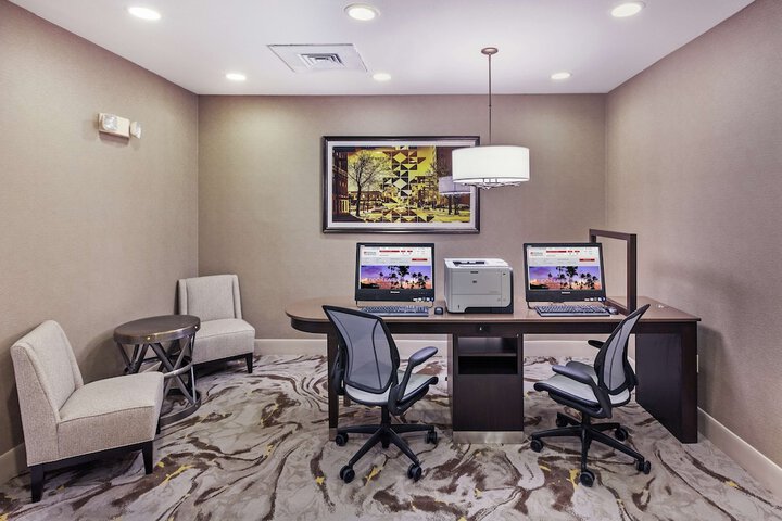 Business Center 47 of 48
