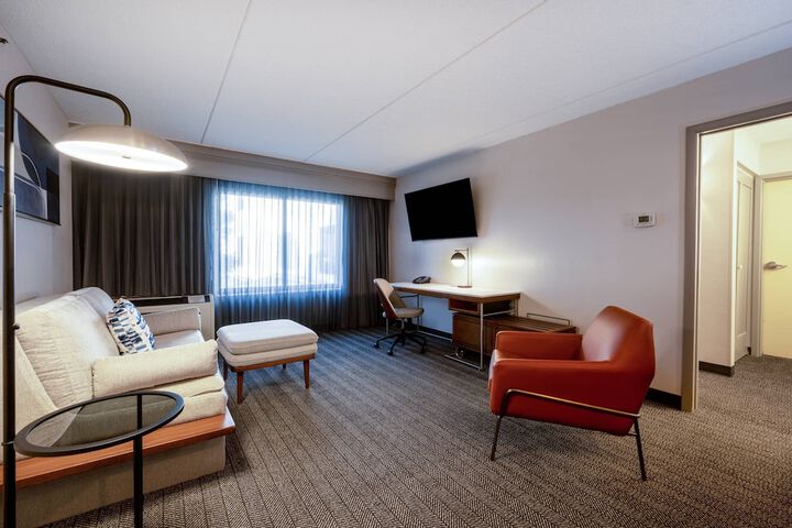 Room 29 of 47