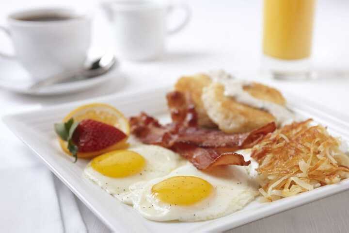 Breakfast/Coffee Service 68 of 117