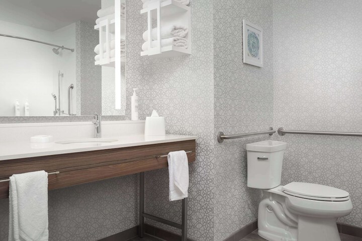 Hampton Inn & Suites Naples South