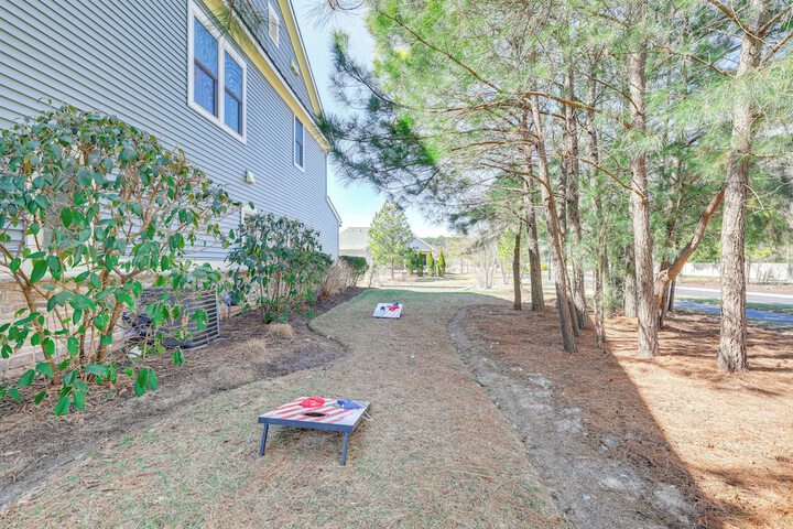 Swim Hike & Chill: Spacious Ocean View Townhome!