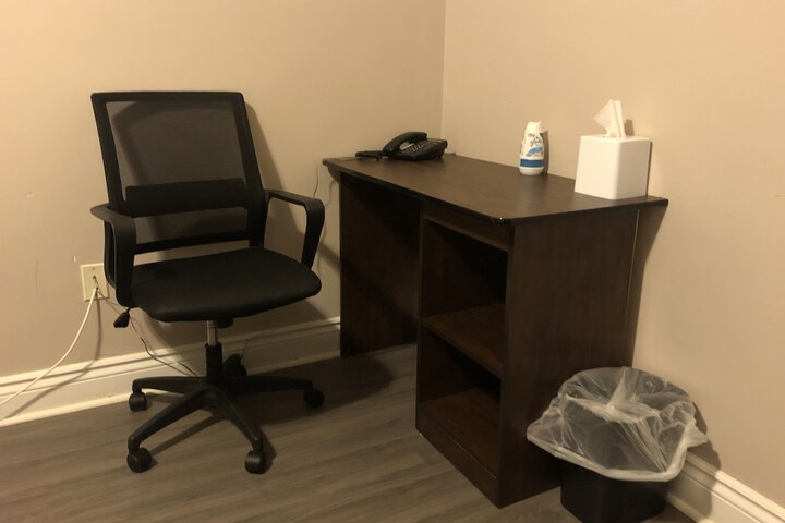 Room 14 of 35