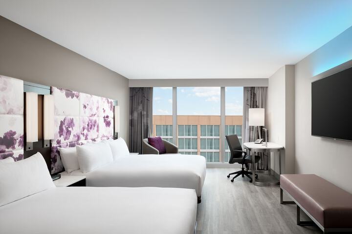 Room 19 of 103