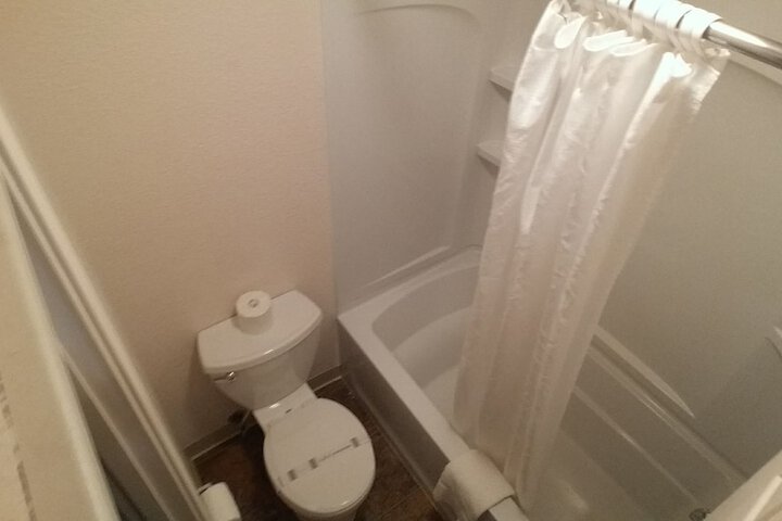 Room 14 of 21