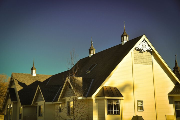 Hounds Tooth Inn