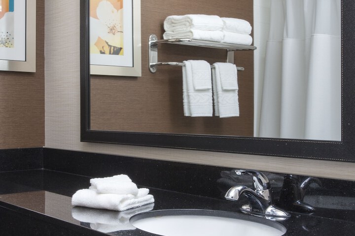 Fairfield Inn & Suites Quincy