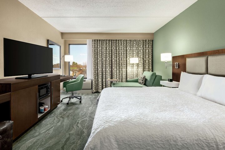 Room 36 of 59