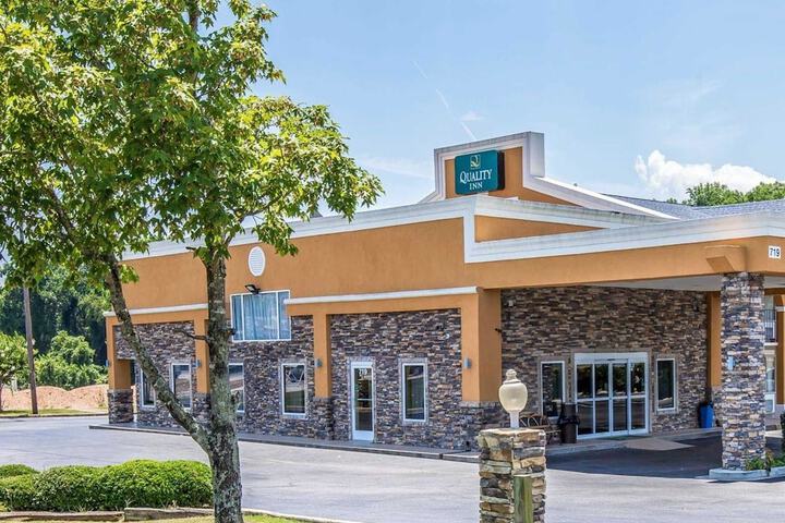 Quality Inn Greenwood Hwy 25