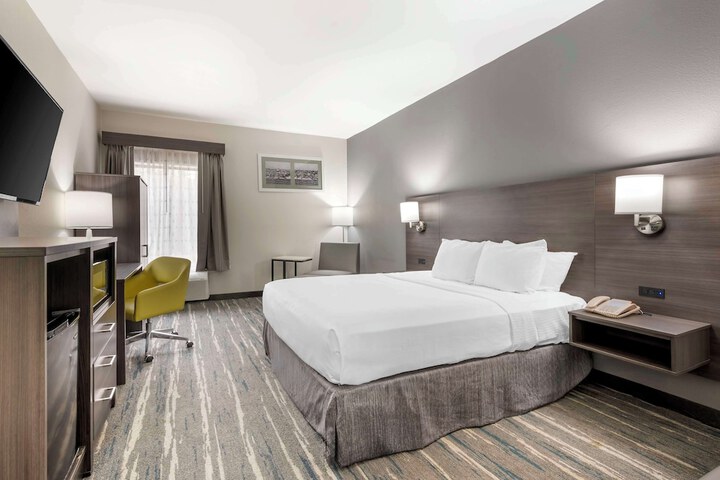 Room 19 of 24