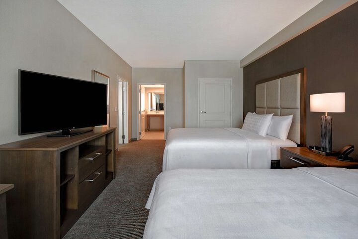 Room 22 of 48