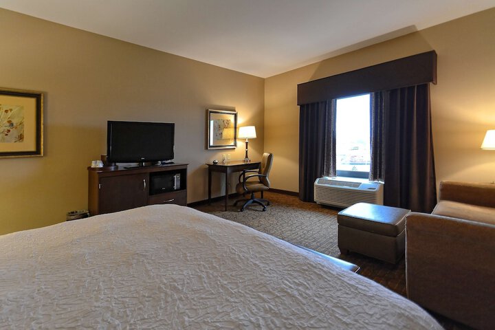 Room 37 of 49