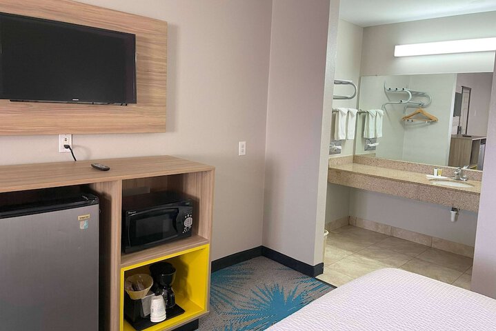 Room 20 of 50