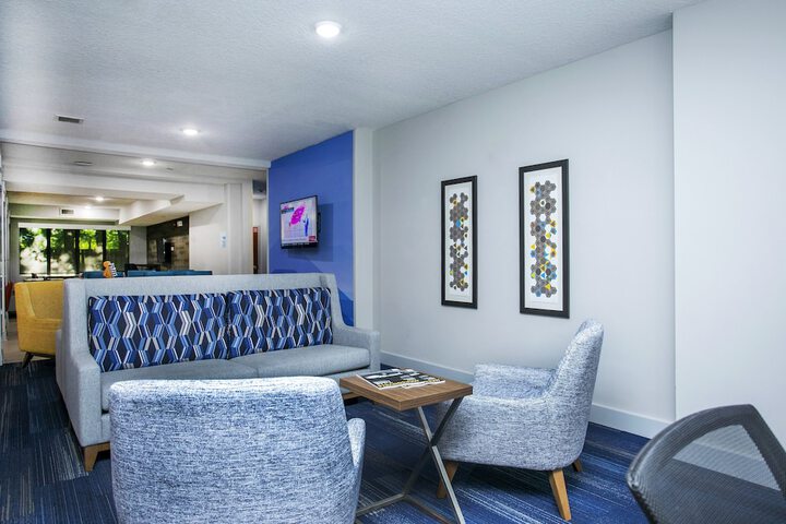 Hotel 10 of 64