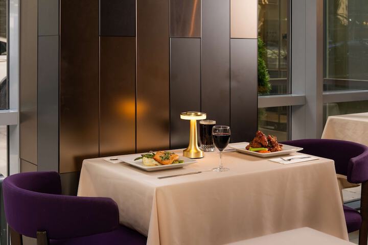 Dining 84 of 127